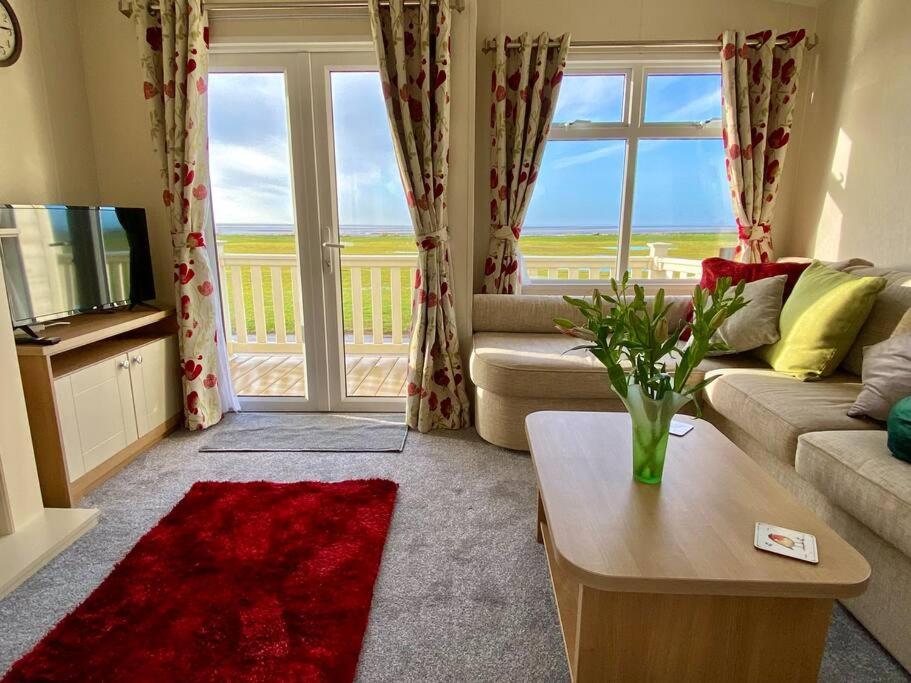 Ocean Edge Holiday Park Family Holiday Home With Spectacular Sea Views Heysham Eksteriør billede